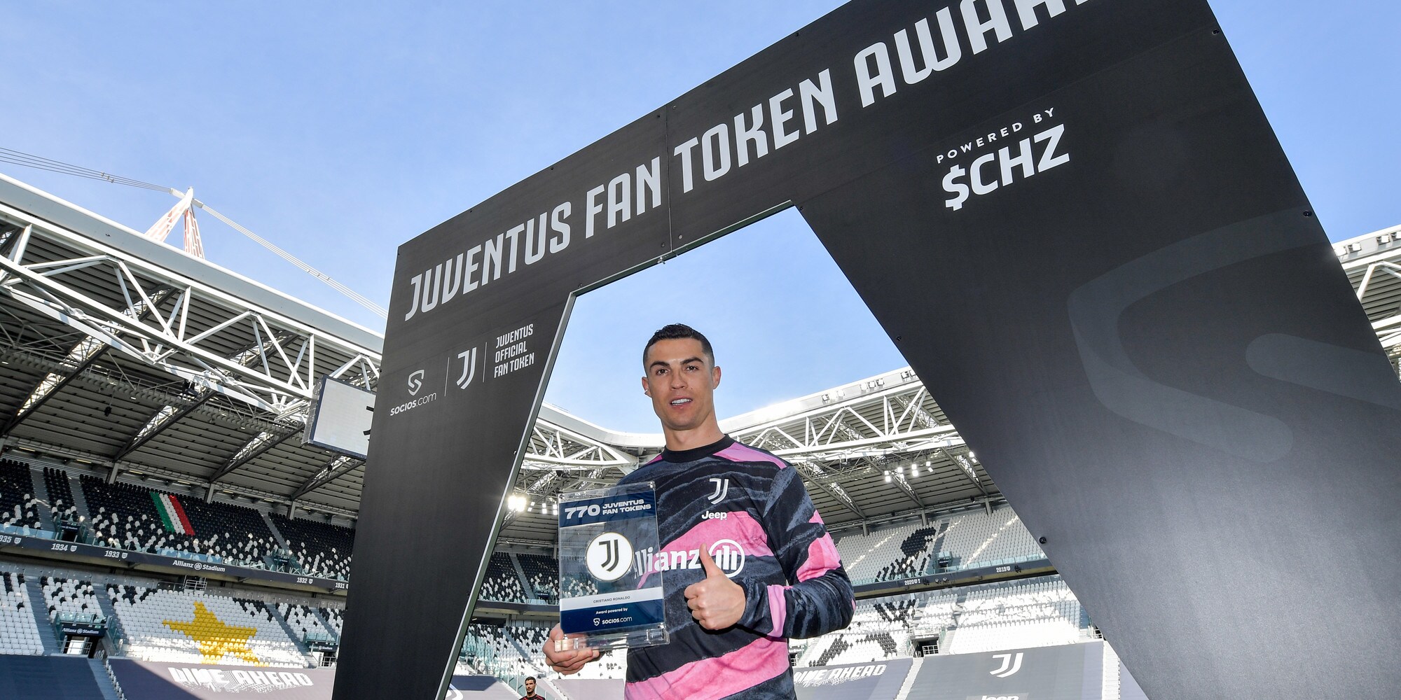 Juve, Cristiano Ronaldo premiato per i 770 gol in carriera