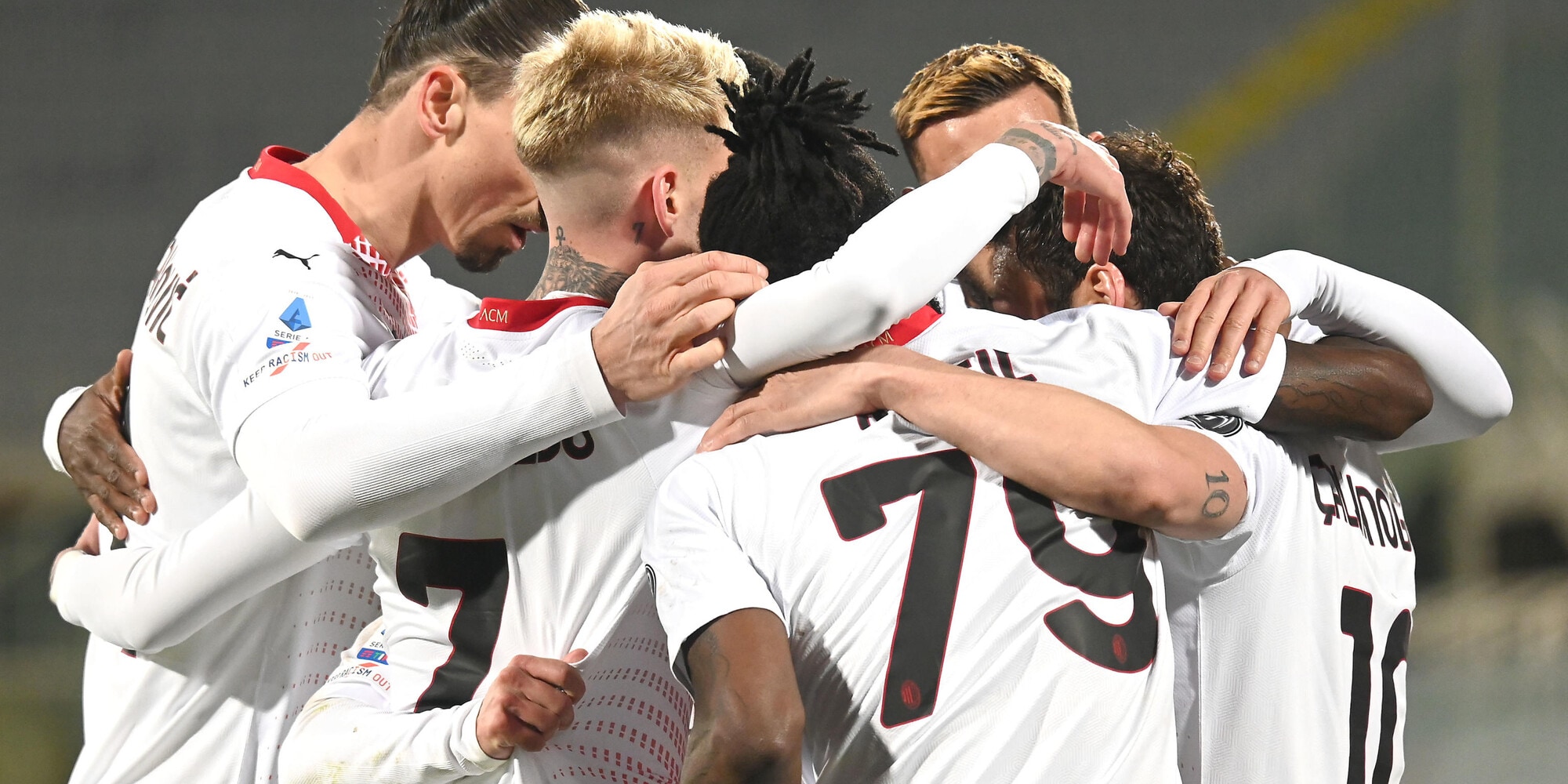 Show tra Fiorentina e Milan: a segno Ibra e Ribery, decide Calhanoglu