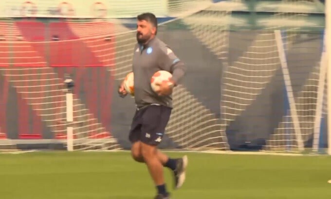 Napoli, Gattuso esonerato con un tweet