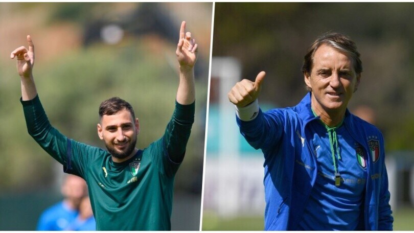Donnarumma non pensa al mercato: in Nazionale ritrova il sorriso