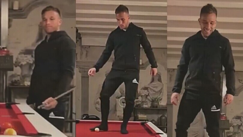 Arthur, la buca a biliardo non va: e lui la risolve "senza mani"