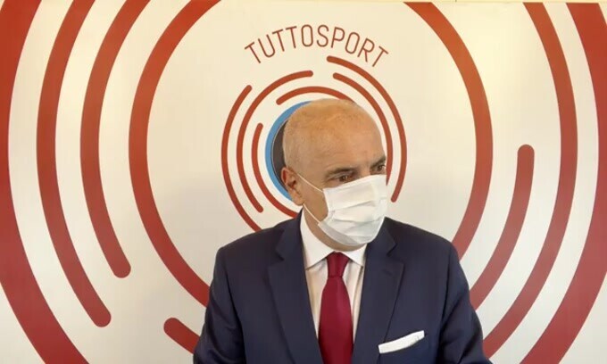 Casa Tuttosport. Juve-Sassuolo: incontro a Verona. Milan: Giroud visite mediche ok. Inter: avanti tutta per Bellerin e Nandez