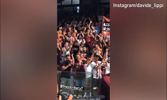 Salernitana, l'abbraccio caloroso per Ribery!