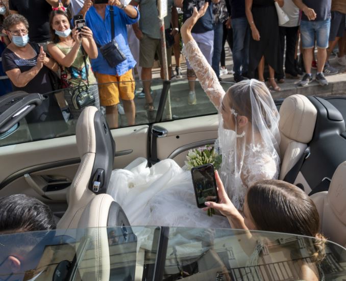 Miriam Leone, le foto del matrimonio con Paolo Carullo