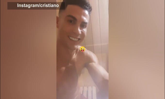 CR7, nottata in sauna