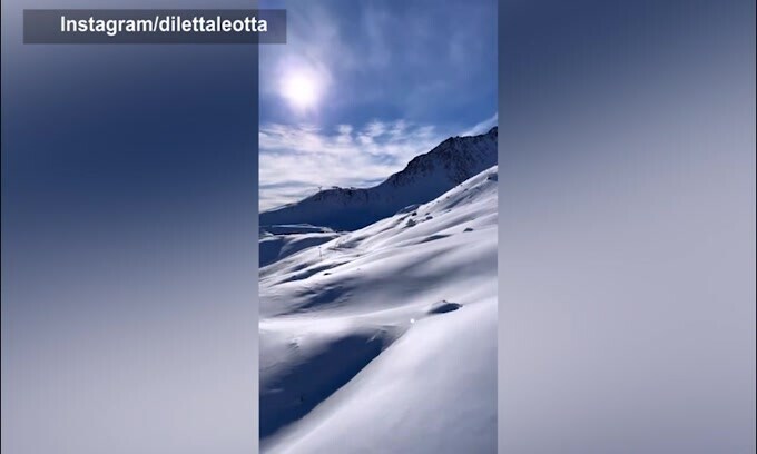 Diletta Leotta, ultimo dell'anno in compagnia di Giorgio Rocca e degli sci