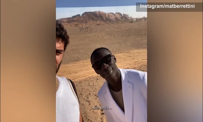 Incontro speciale nel deserto per Berrettini