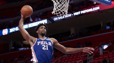 Nba, i Sixers perdono Embiid per infortunio: frattura dell'osso orbitale
