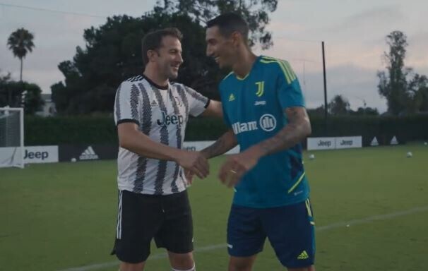 Juve, la sfida integrale tra Del Piero e Di Maria: punizioni magistrali!