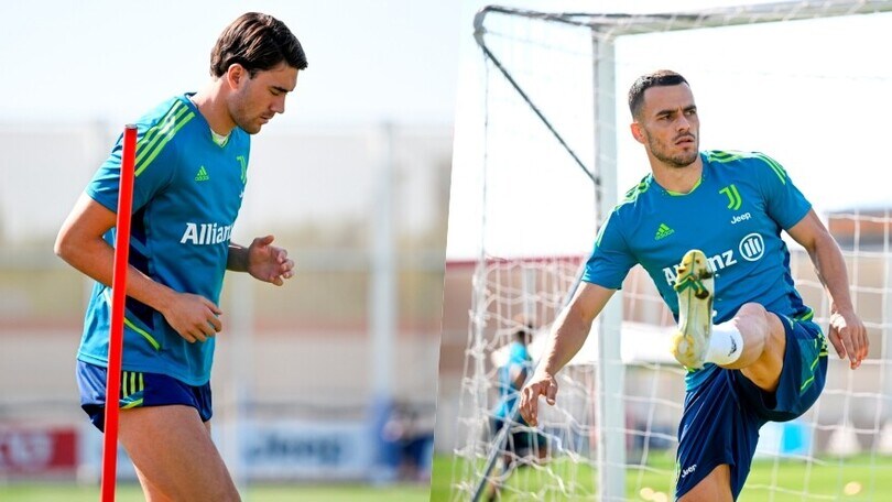 Juve, la sfida alla Roma nel mirino: Vlahovic e Kostic, che concentrazione!