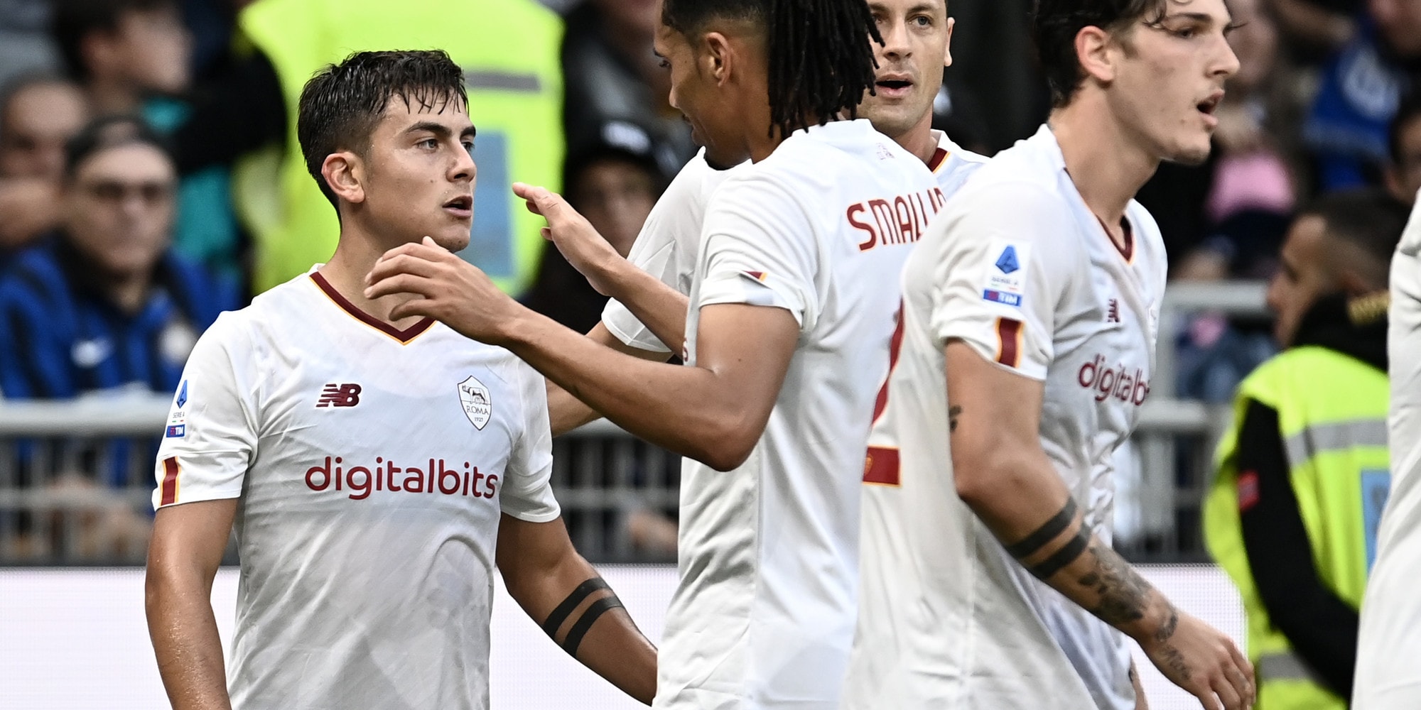 Dimarco illude Inzaghi: rimonta Roma con Dybala e Smalling, Inter ko