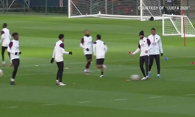 Pallone d'oro: Neymar "tradisce" Mbappé