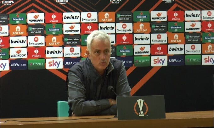 Mourinho: "Nulla di straordinario nell'essere arrivati secondi"