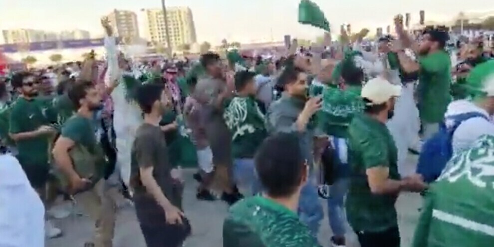Esultano come Cristiano Ronaldo in faccia agli argentini: il "Siuuu" dei tifosi Arabia Saudita
