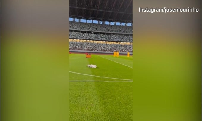 Roma, allenamento all'International Stadium