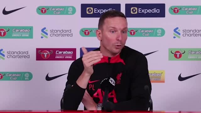 Liverpool, Lijnders: "Messi? Una cosa mai vista, sempre decisivo"