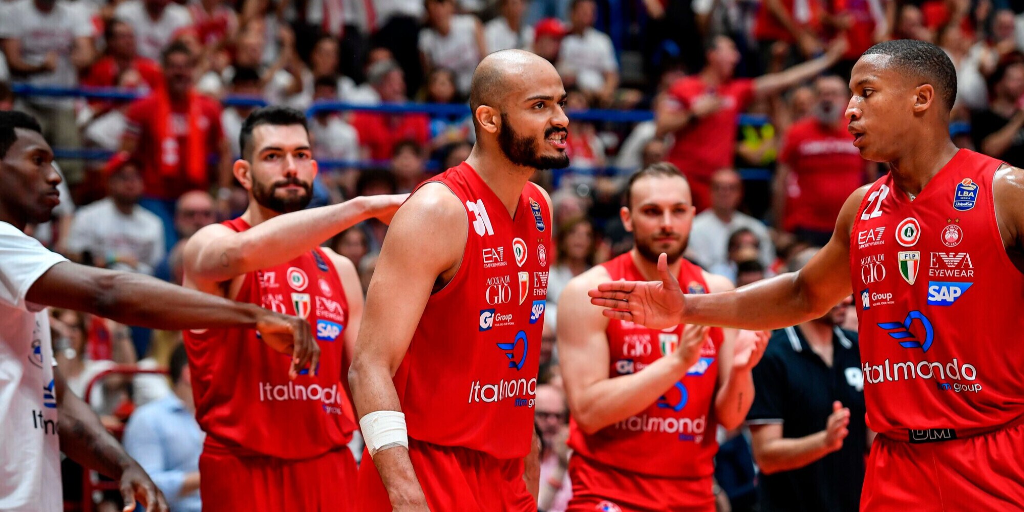 Basket, Finale Scudetto Milano vince anche gara2, Bologna battuta 7976