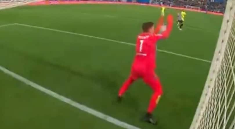 Szczesny, ma che fai? Papera in Sassuolo-Juve e gol di Laurienté