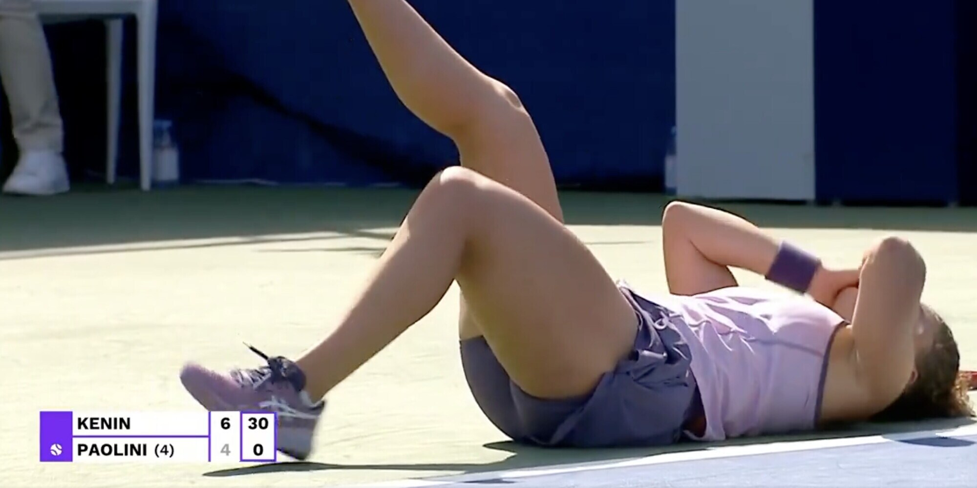 Paolini infortunata alla caviglia a Dubai: piange in campo, cosa è successo