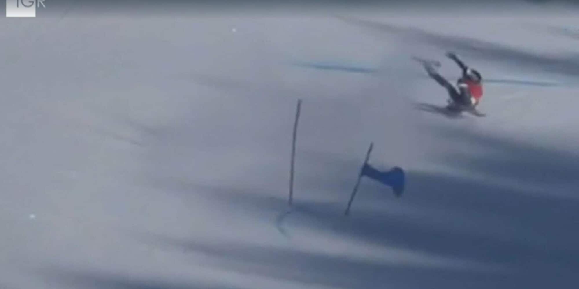 Brignone, le immagini della caduta: la gamba è rotta