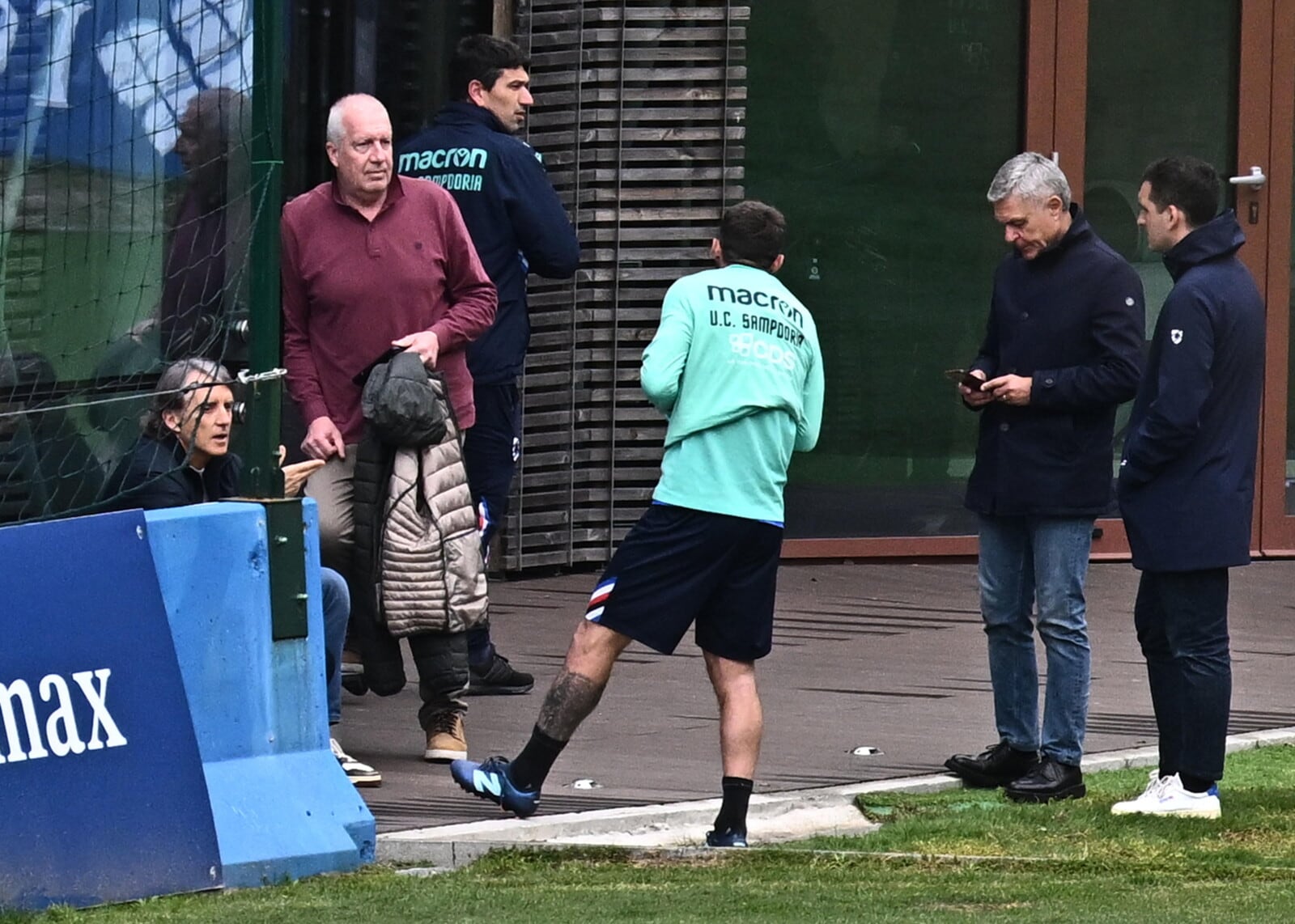 Mancini a Bogliasco: l’incontro con lo staff Sampdoria e i giocatori