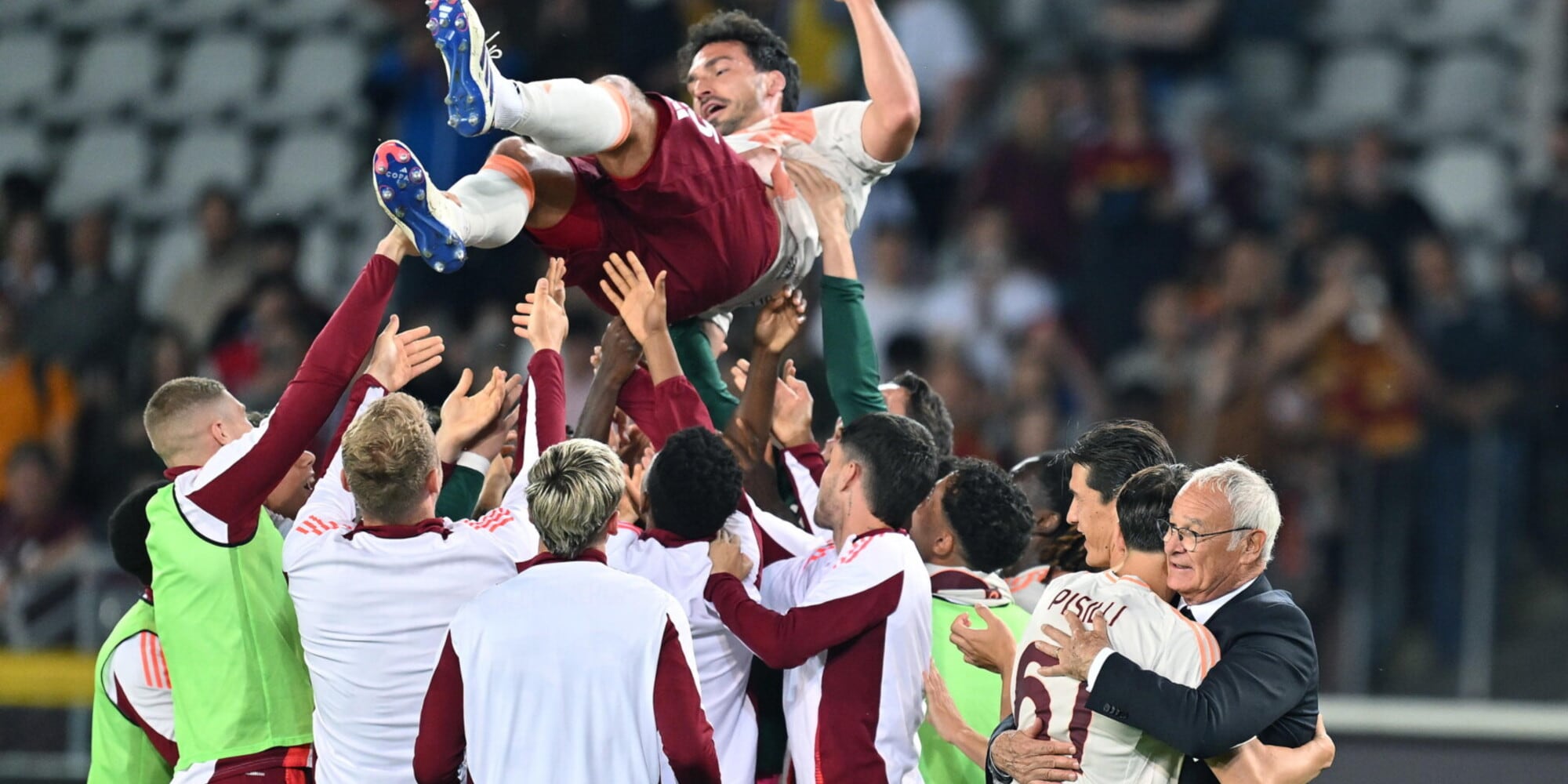 La Roma saluta Ranieri e...Hummels dopo aver piegato il Toro 
