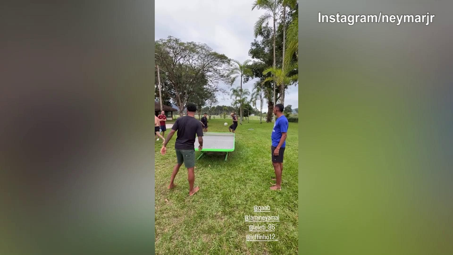 Neymar-Yamal, classe infinita sulle spiagge di Rio de Janeiro