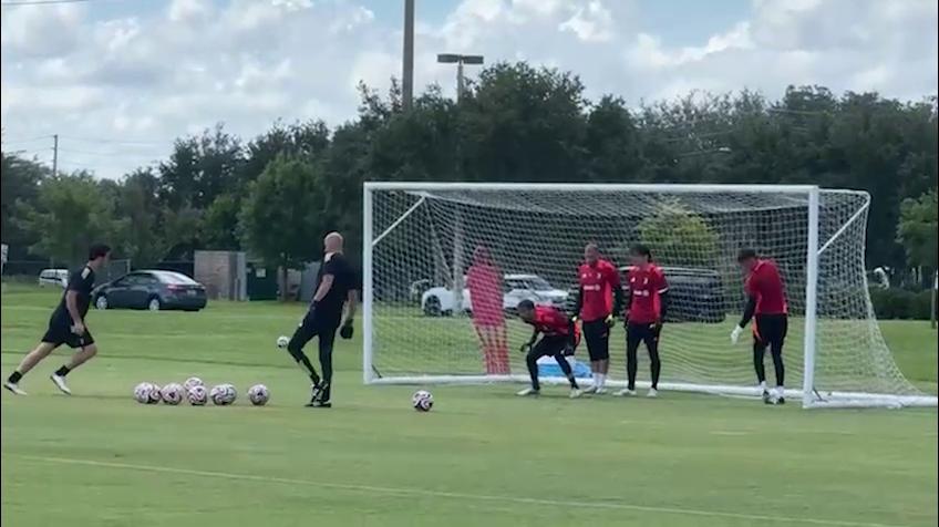 La Juve si allena a Orlando in vista della super sfida con il City: c’è un unico assente