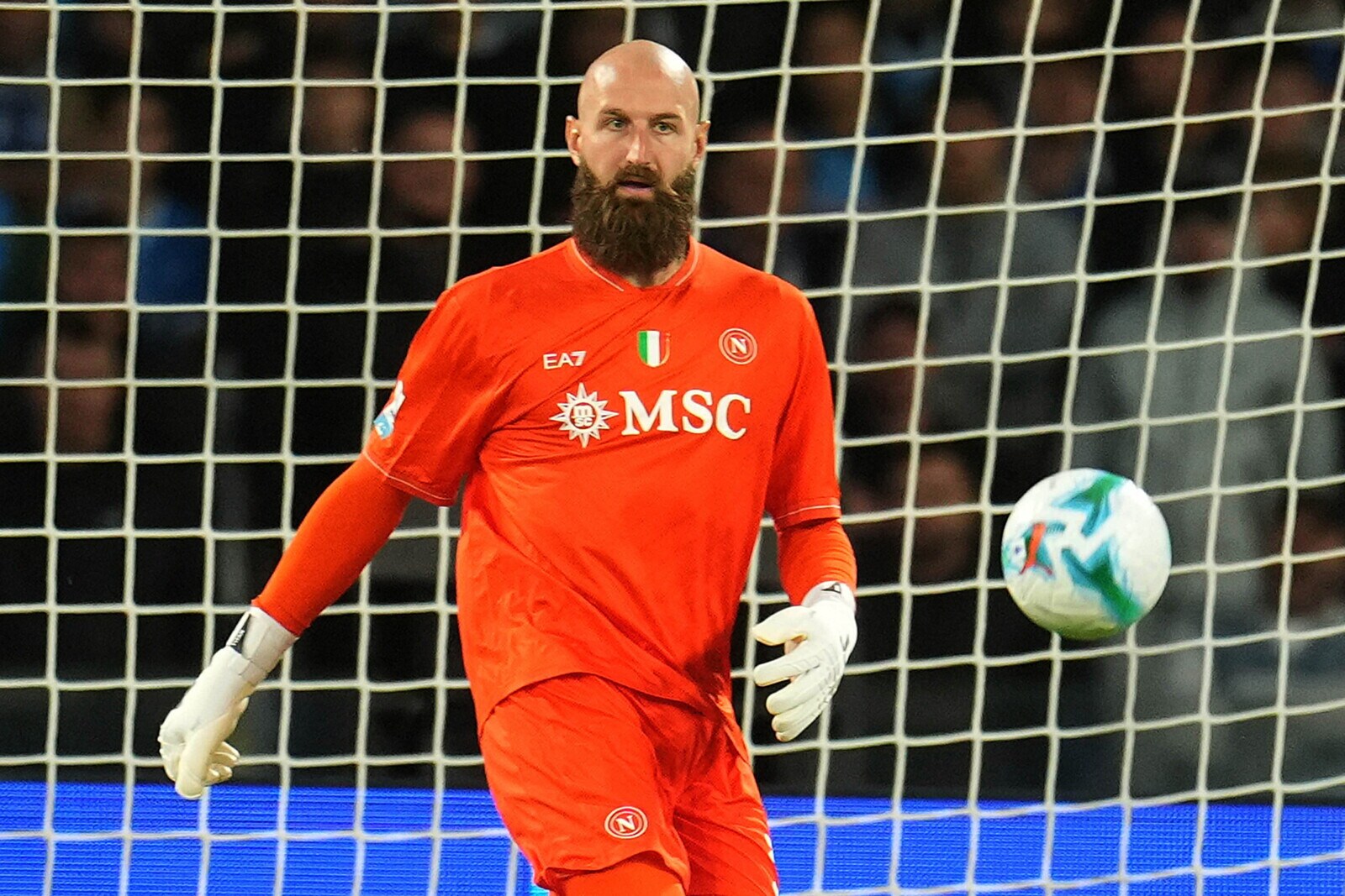 Milinkovic 6 Non viene mai chiamato in causa, se non in occasione del gol del pari bianconero in cui non ha alcuna responsabilità. 