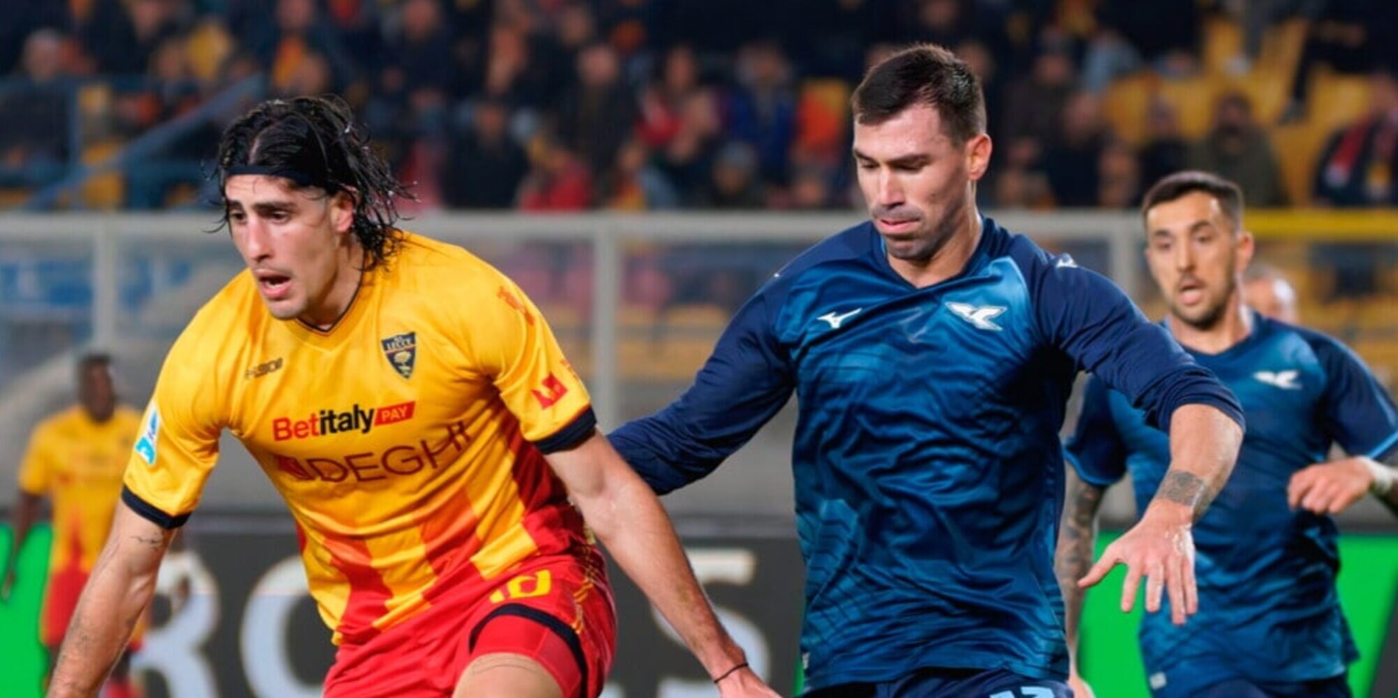 Poche emozioni tra Lecce e Lazio: finisce 0-0, traversa di Ramadani