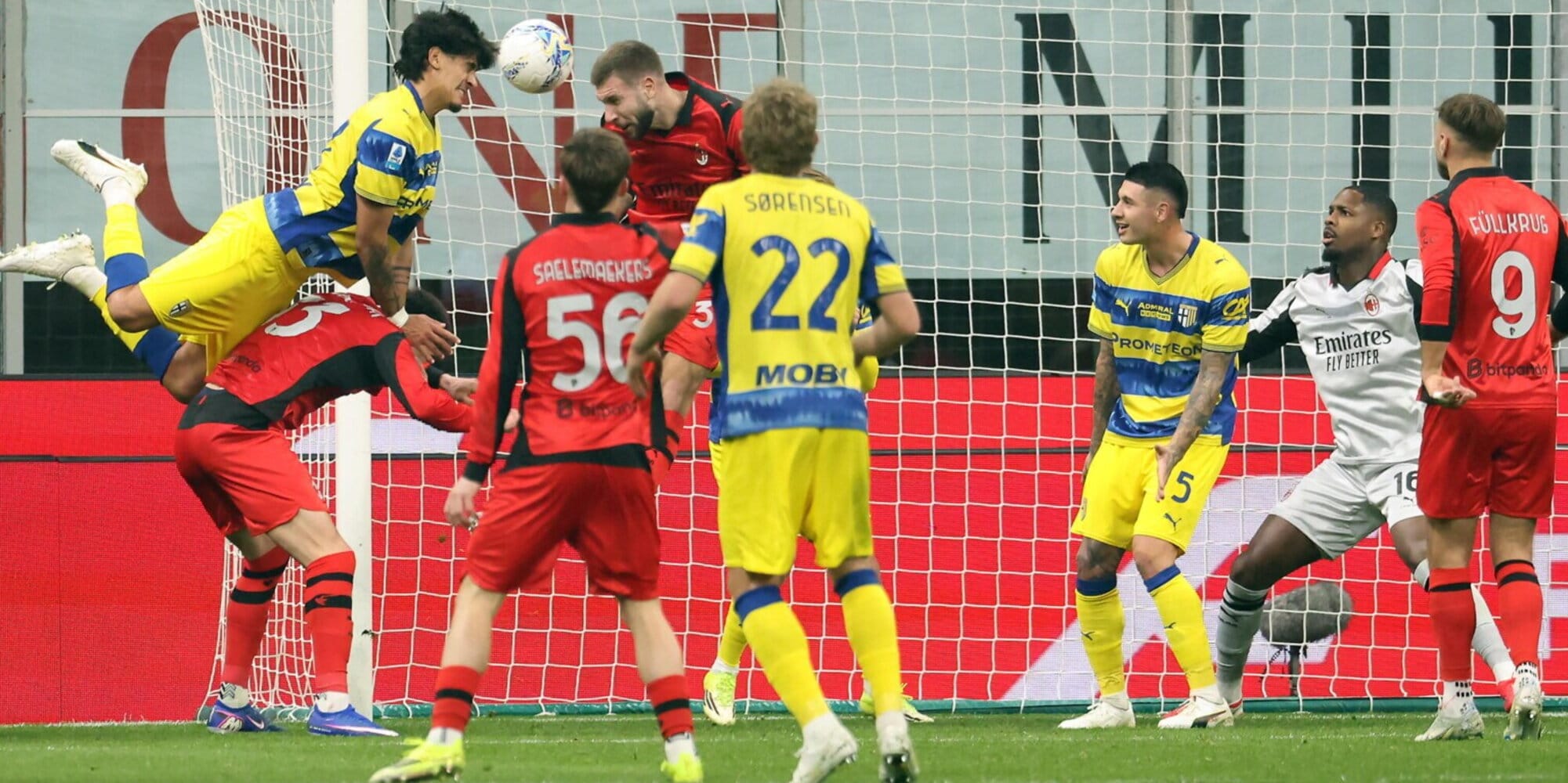 Milan, serata storta e ciao Inter: paura per Loftus-Cheek, Troilo gela San Siro nel finale