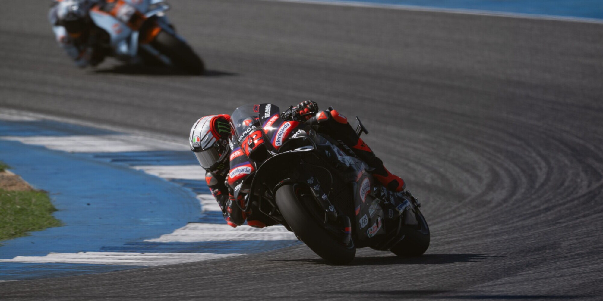 Un Bez annacquato. Marquez navigato
