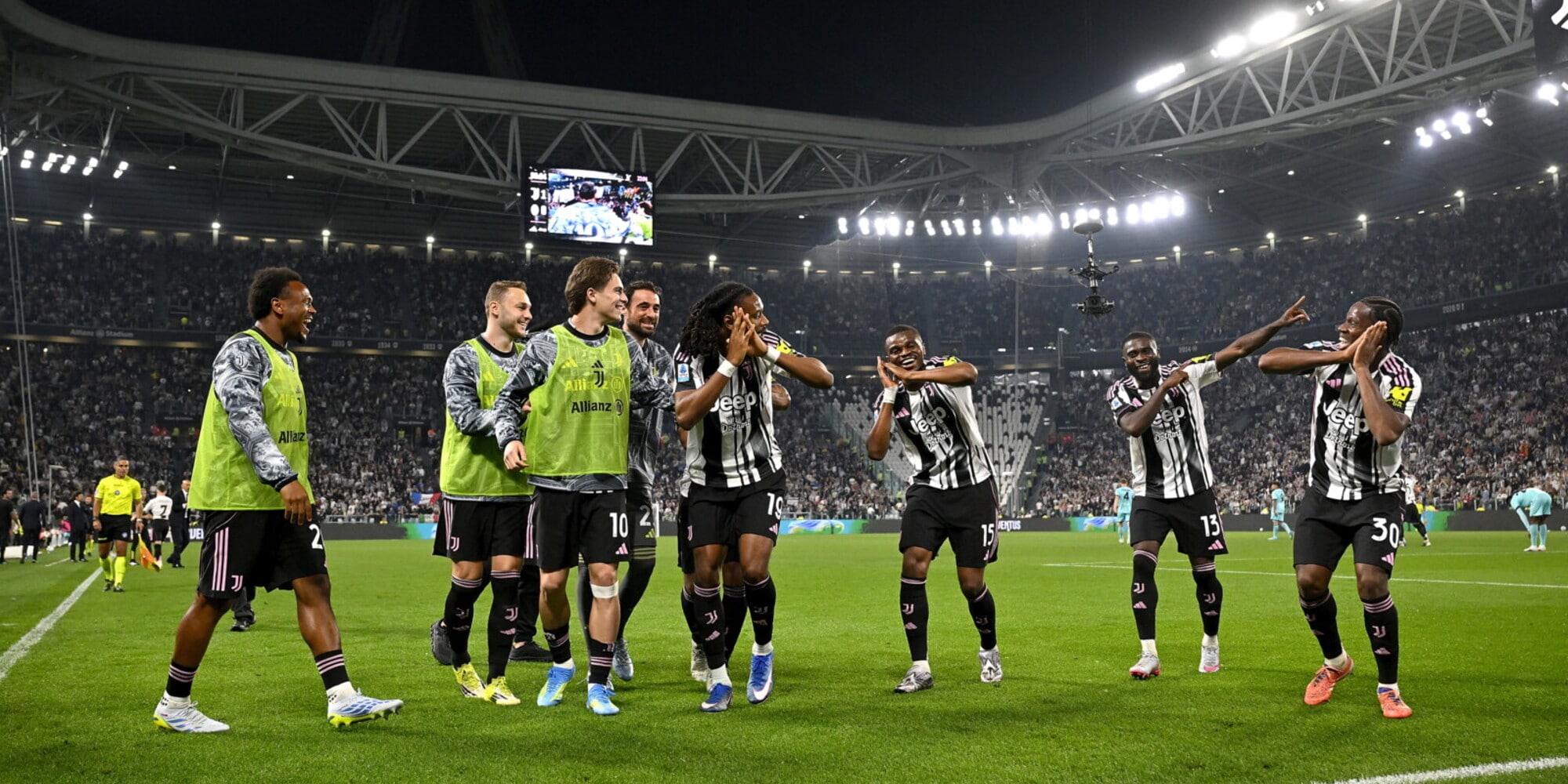 Apre David, chiude Thuram: Juve, scatto Champions e l’esultanza fa ridere tutti