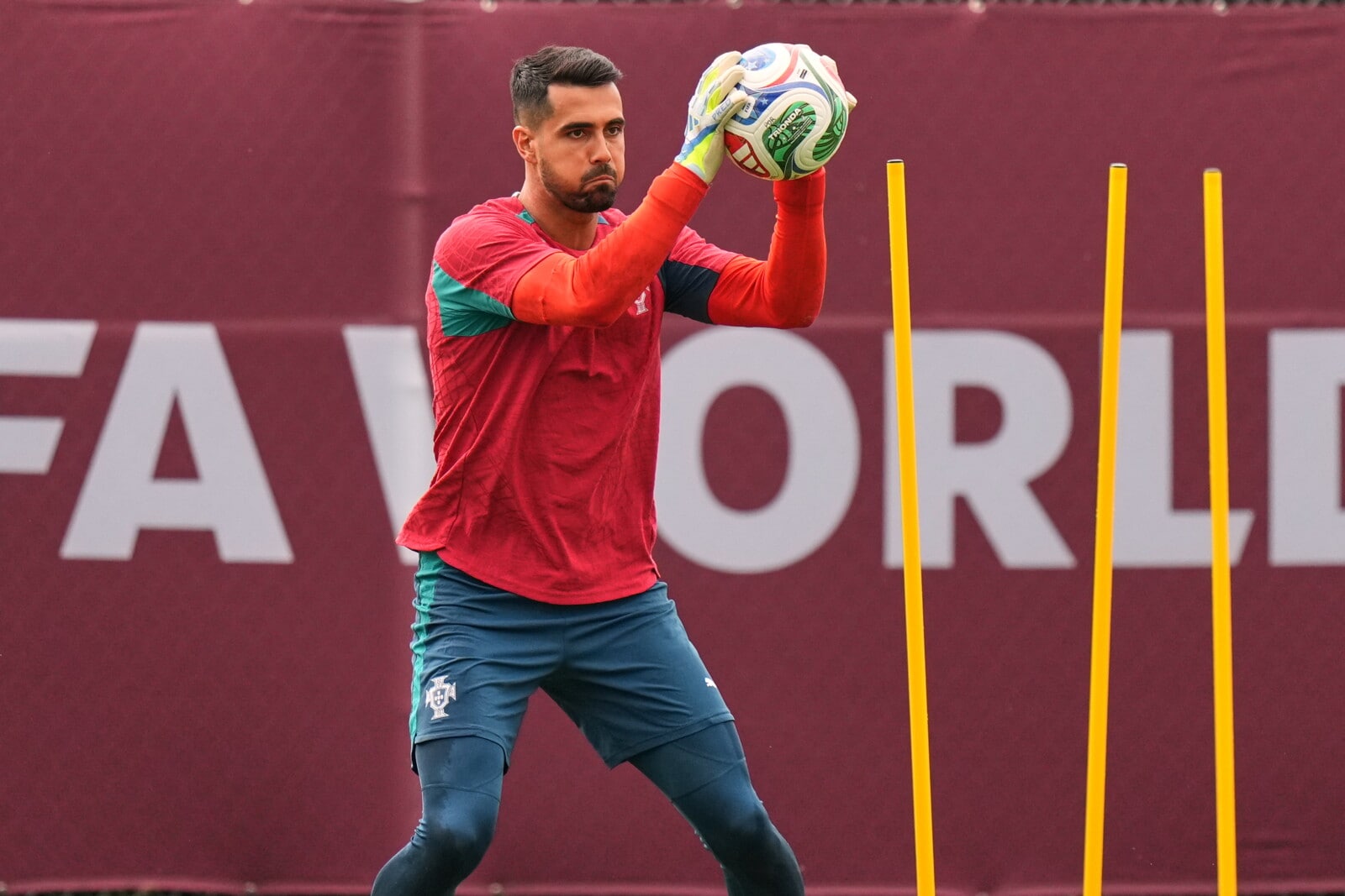 4. DIOGO COSTA