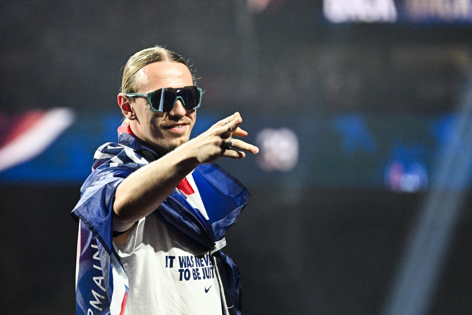 11. SAFONOV