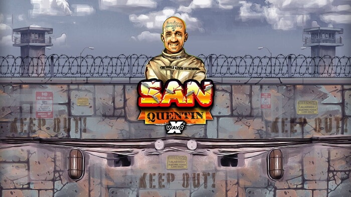 Slot San Quentin xWays, uomo calvo tatuato in tuta beige davanti a muro di prigione