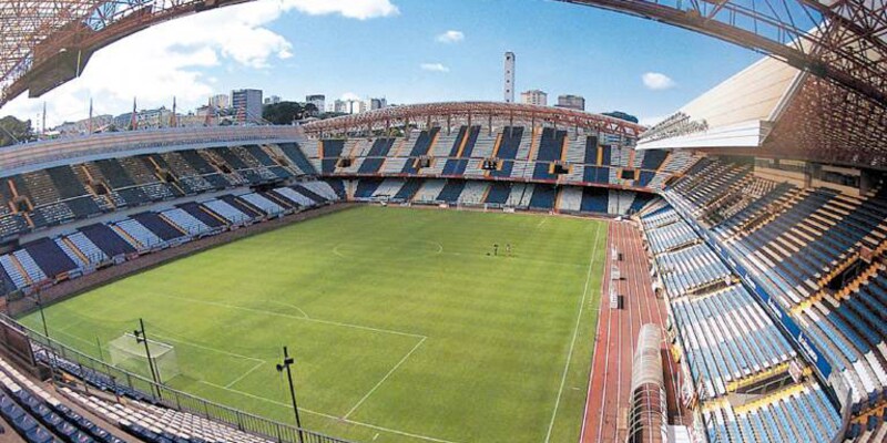 Deportivo Lo Stadio Cambia Nome C E Lo Sponsor