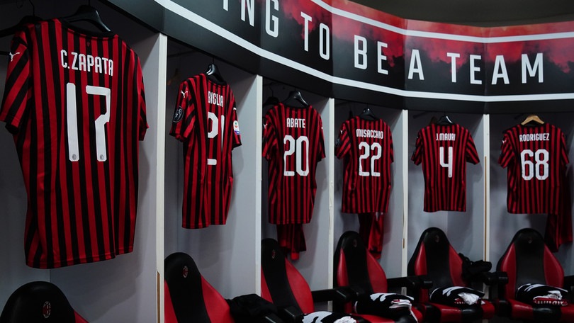 Nuova maglia per il Milan nell'ultima stagionale a San Siro
