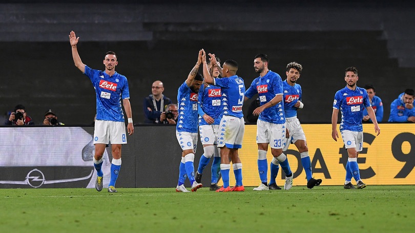 Il Napoli travolge l'Inter: che poker al San Paolo