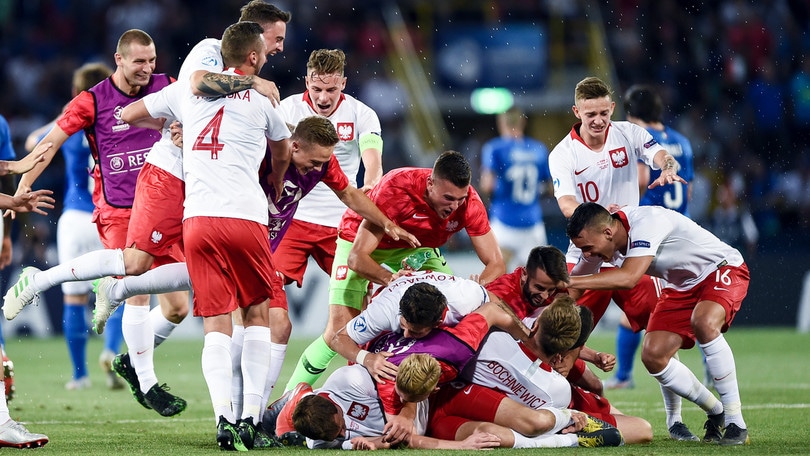 Delusione azzurrini, fa festa la Polonia
