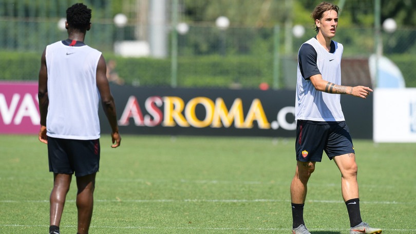 Roma, Zaniolo fatica a Trigoria in attesa del rinnovo