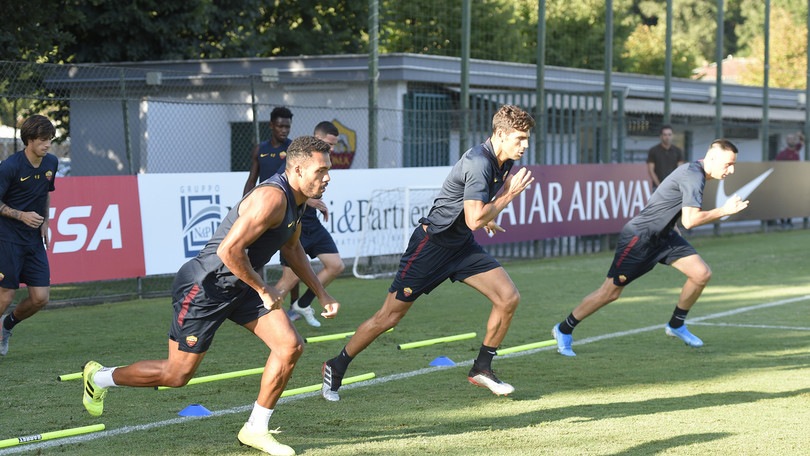 Juan Jesus, Fazio, Kalinic: chi avrà vinto lo sprint?