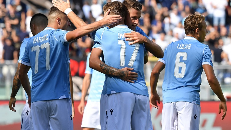 Lazio spettacolo all’Olimpico, 4-0 al Genoa