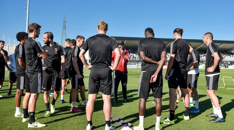 Inter-Juve, le scelte di Sarri per la sfida a Conte: tre ballottaggi