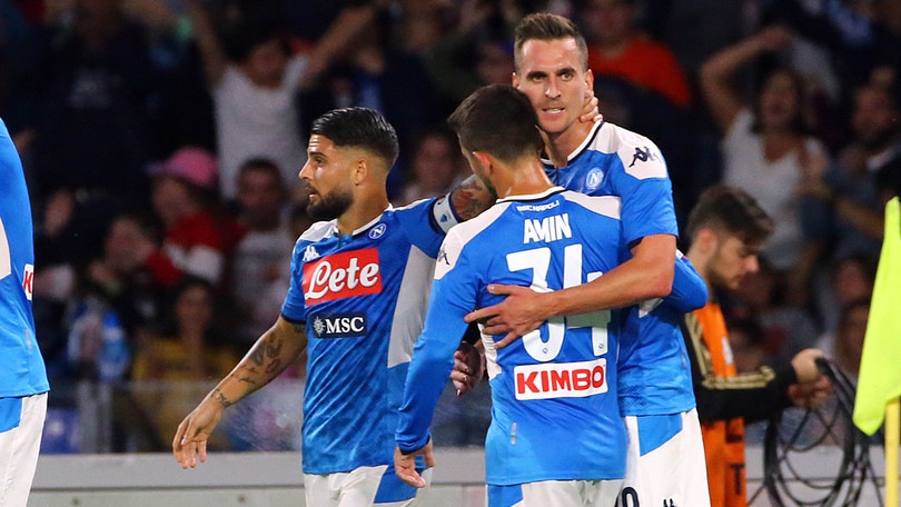 Milik si sblocca e il Napoli va: la doppietta manda ko il Verona