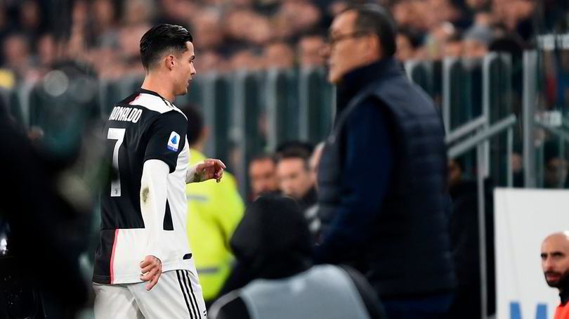 Ronaldo sostituito da Dybala, va diretto negli spogliatoi
