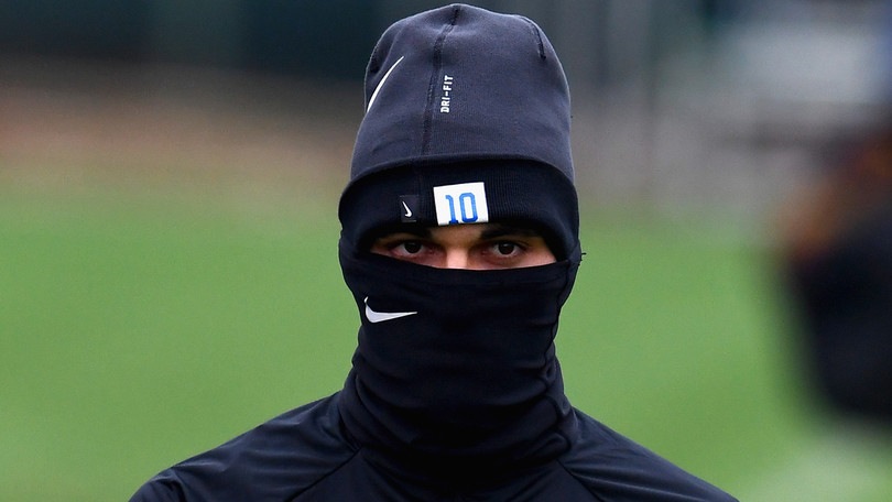 L’Inter ha voglia di ripartire: Lautaro in versione mascherata