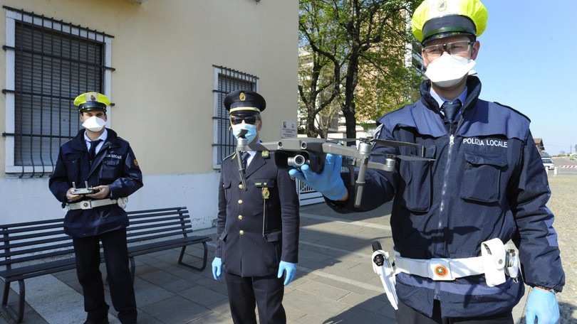 Coronavirus, controlli con i droni per il weekend di Pasqua