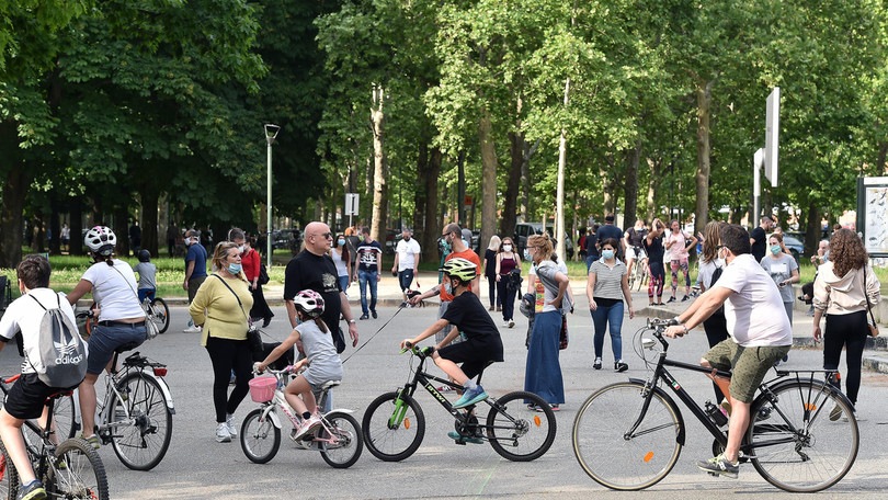 Coronavirus, da Torino a Milano: il primo weekend di Fase 2 al parco