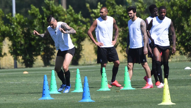 Bologna, fatica e sudore in vista della ripresa